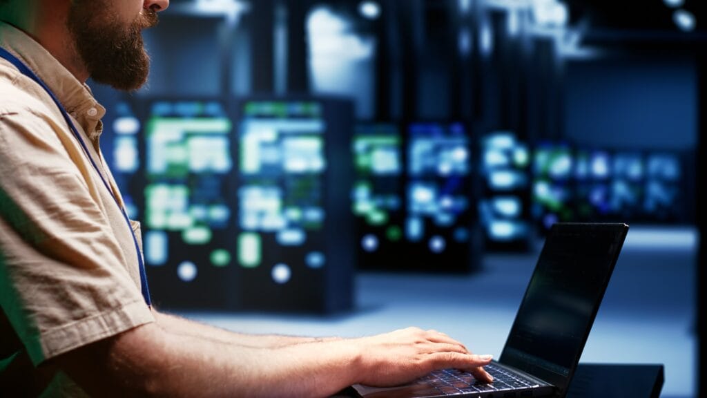 Web Domain and Hosting Inphint